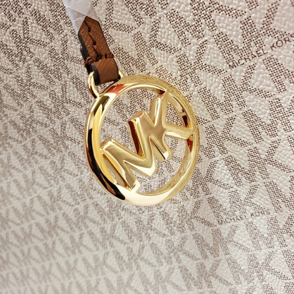 SOLD Michael Kors Signature Drawstring Tote - Picture 8 of 16